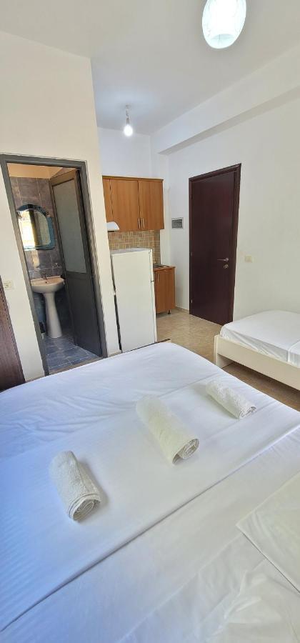 Alsi Rooms Ksamil Exterior photo
